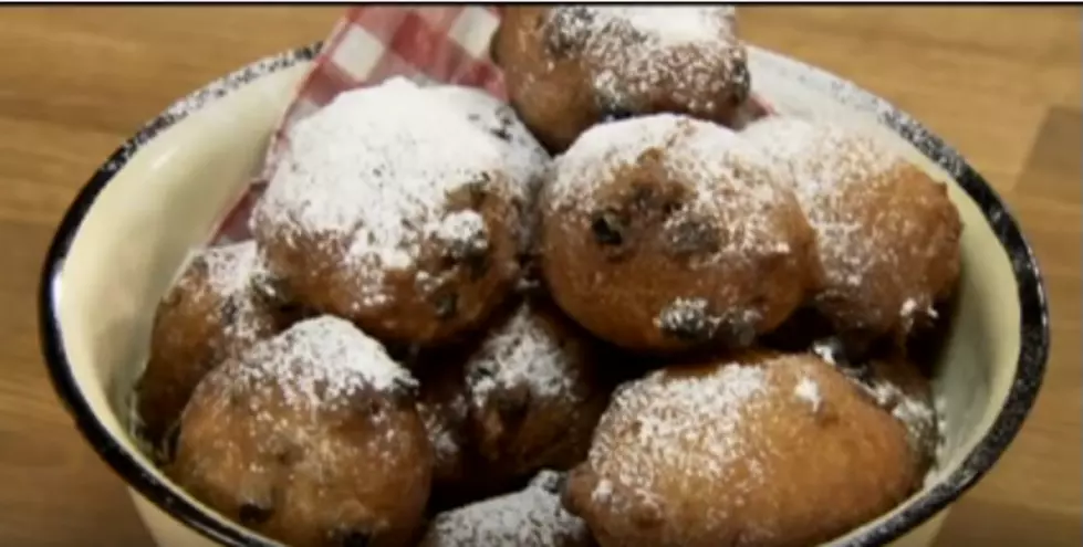 What is an Oliebol?