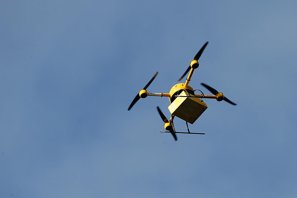 North Dakota Golf Course Dropping Things to Golfers with Drones
