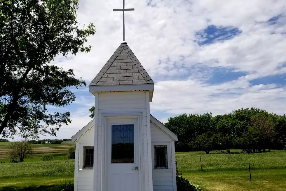 Is this Minnesota’s Tiniest Chapel?