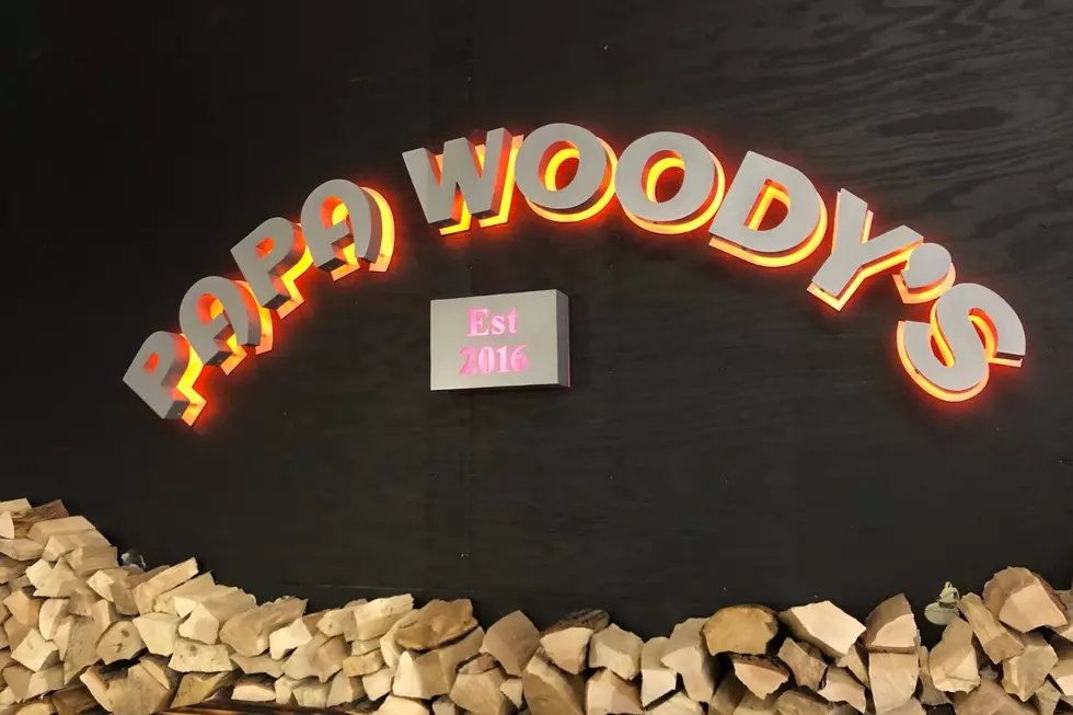 Hometown Tuesday: Papa Woody&#8217;s Wood Fired Pizza