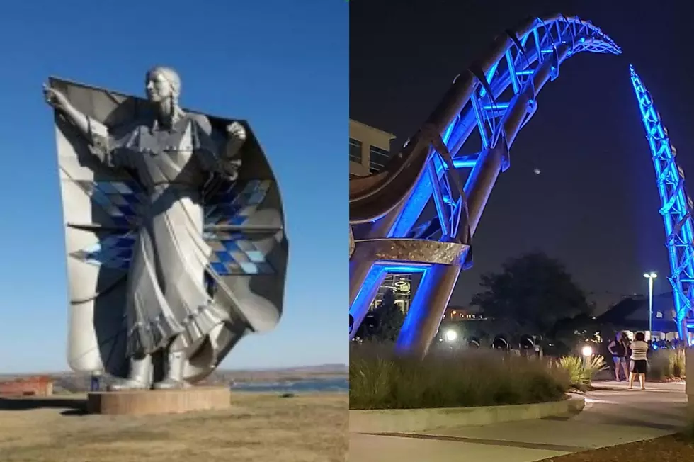Where is The Tallest Sculpture In South Dakota?