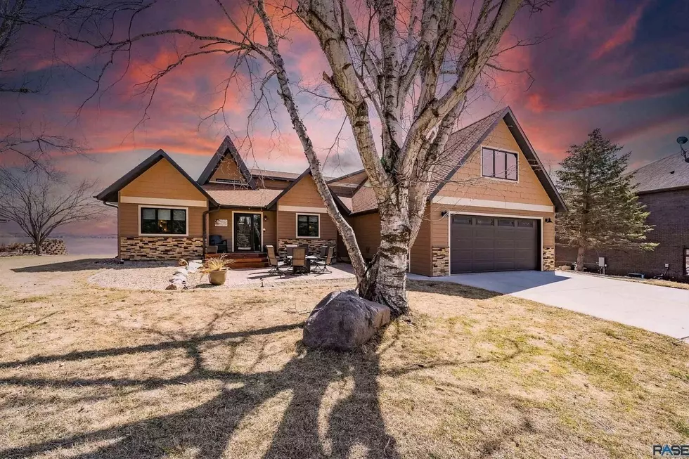 Look At This Breathtaking South Dakota Lake House For Sale