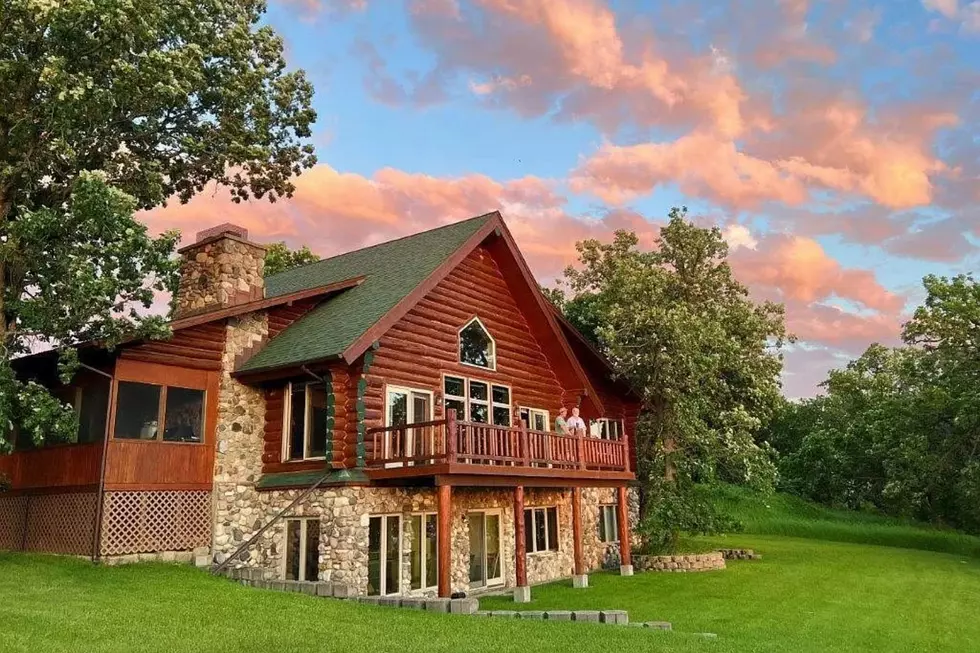 Wow! Stunning Minnesota Property with Hunting Lodge For Sale