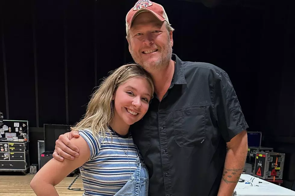 Blake Shelton Calls South Dakota Singer His 'Little Buddy' 