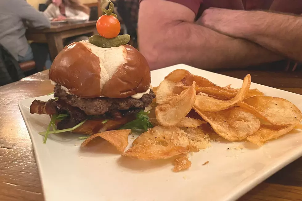 Sioux Falls Burger Battle: &#8216;Truffle Jam Burger&#8217; from Crawford&#8217;s