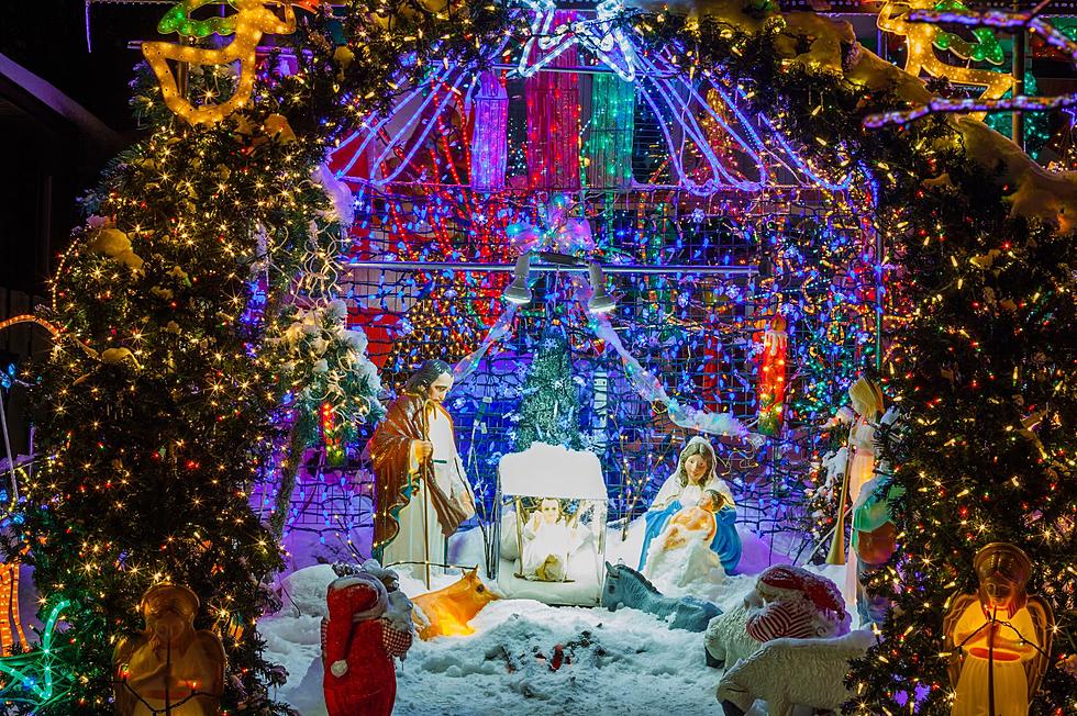 Iowa’s Best Christmas Lights Display is Worth the Drive