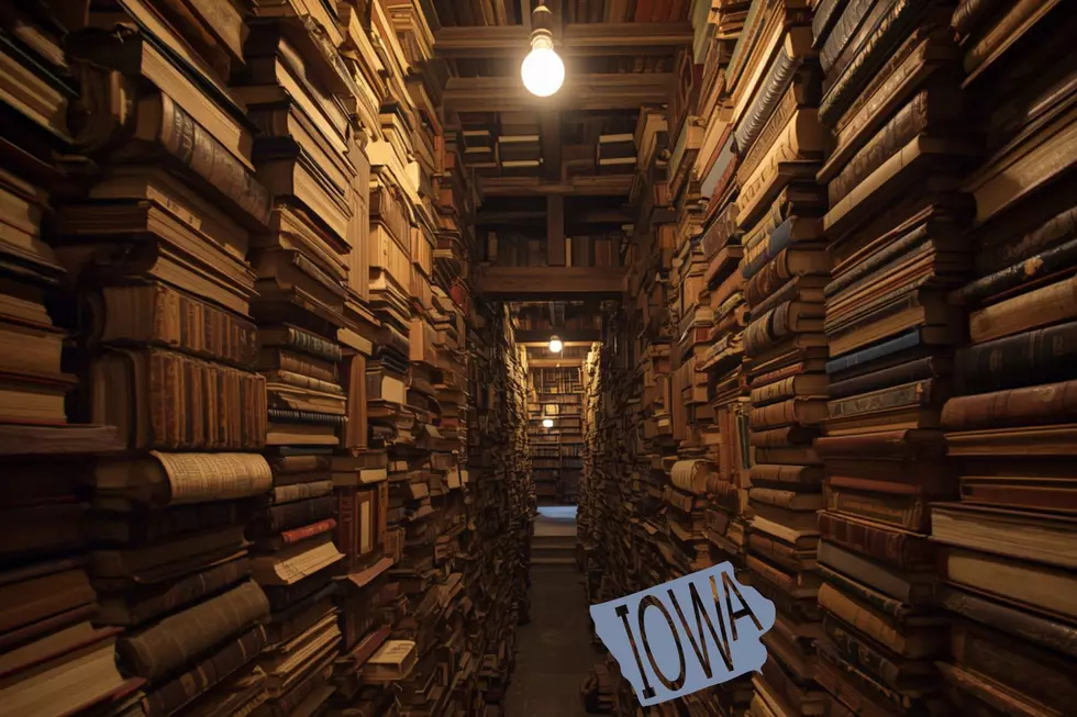The Infamous Iowa Bandit Who Stole 23,000 Books