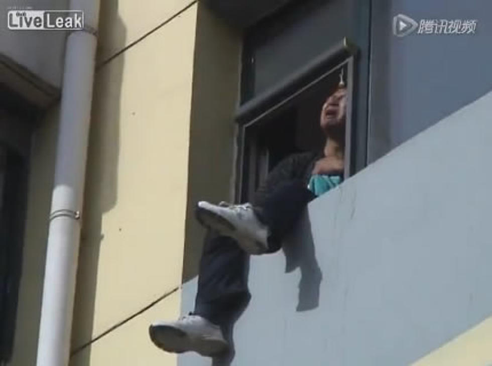 Rescuer Goes Hollywood to Save Suicidal Jumper and Baby [VIDEO]