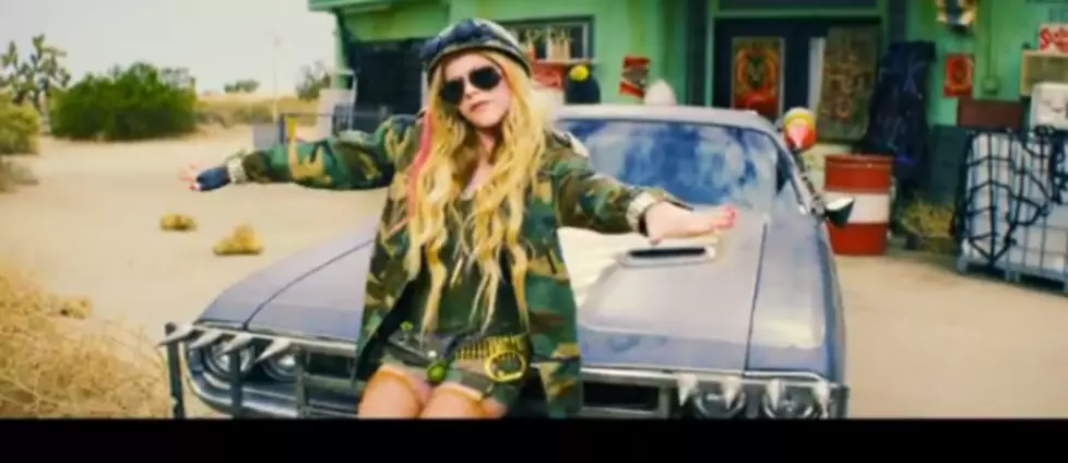 Fighting Lobsters and Winnie Cooper in Avril’s New ‘Rock N Roll’ Video