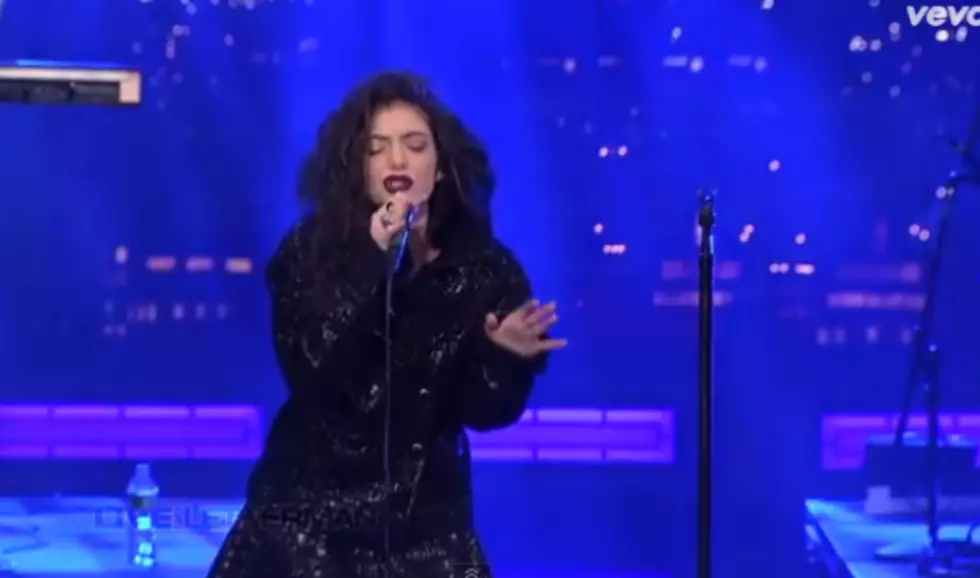 See Lorde Perform &#8216;Tennis Court&#8217; + &#8216;Royals and More Live On Letterman