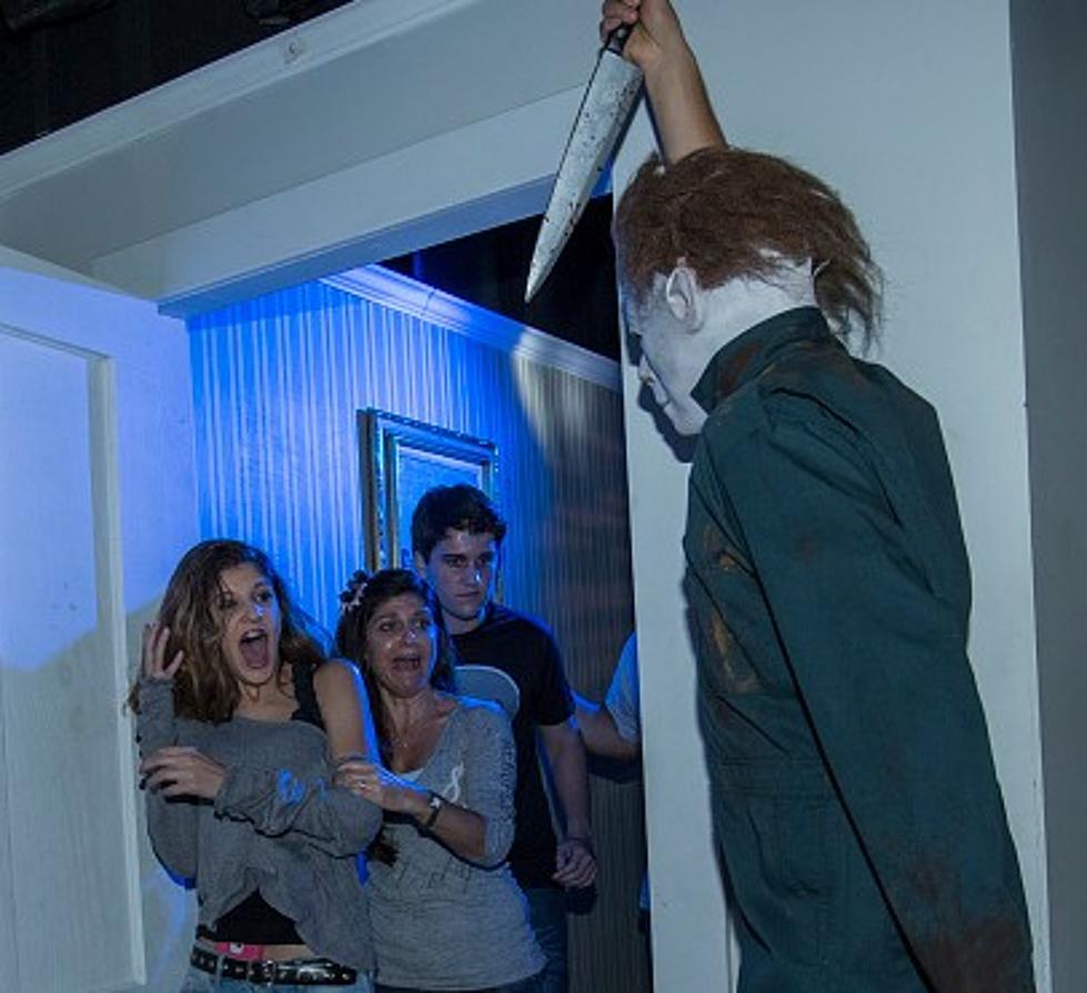Watch a Guy Propose to His Girlfriend Dressed as Halloween’s Michael Myers