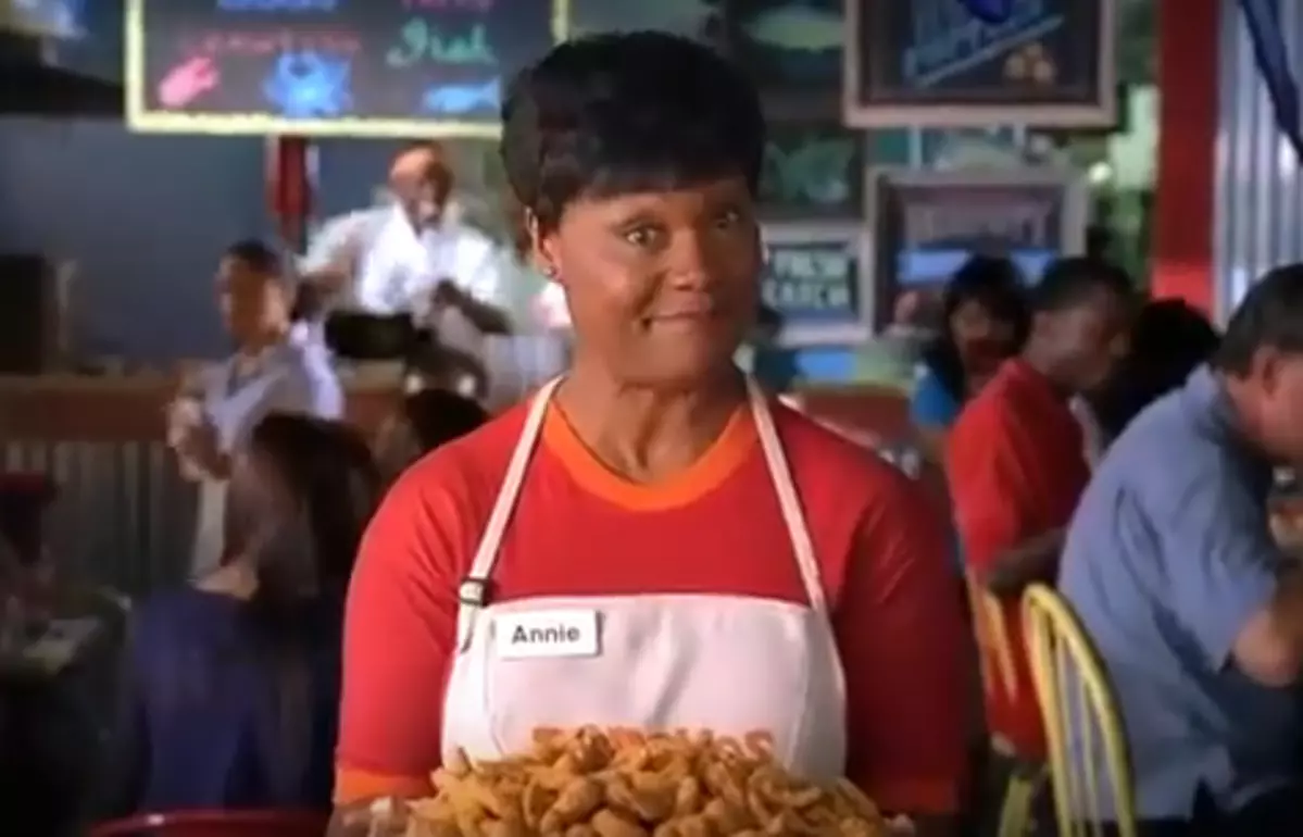 Who Is This Popeye's Chicken Lady?
