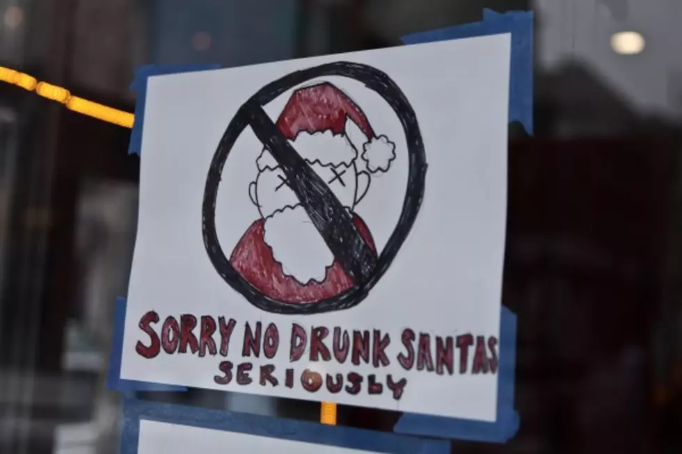 Wanna See a Bunch of Santas Party? – SantaCon NYC Through the Years