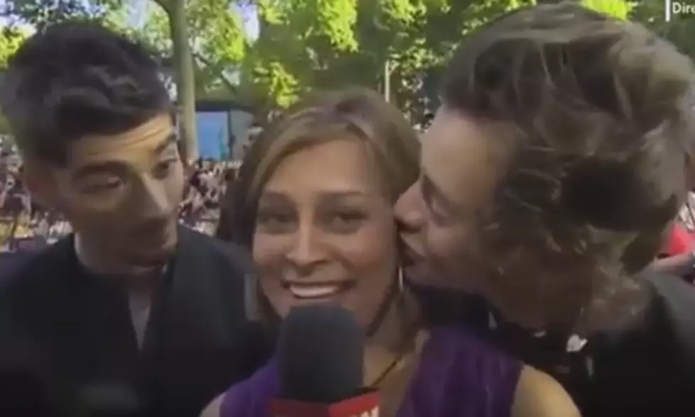 Best Kissing-Related News Bloopers