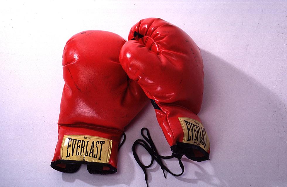 Boxer in Minneapolis Walks Out of Ring as Fight Begins and Receives DQ