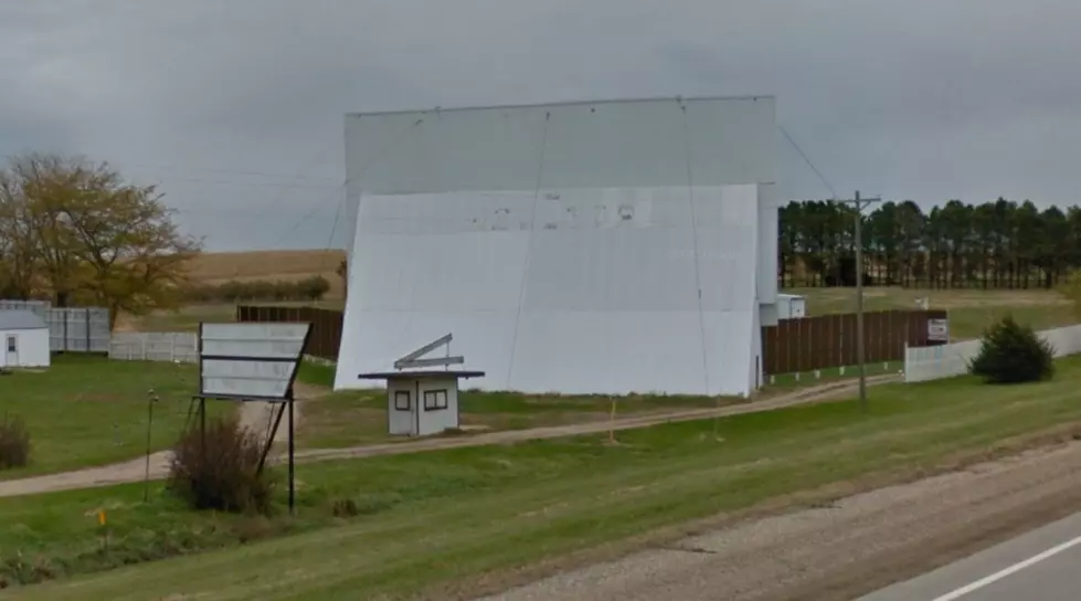 South Dakota’s Oldest Drive-in Movie Theater Survives for Another Season