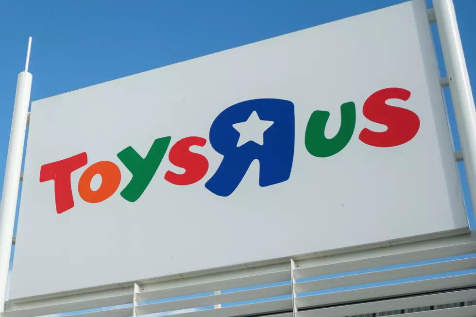 GoFundMe Started to Save Toys ‘R’ Us and I Just Vomited