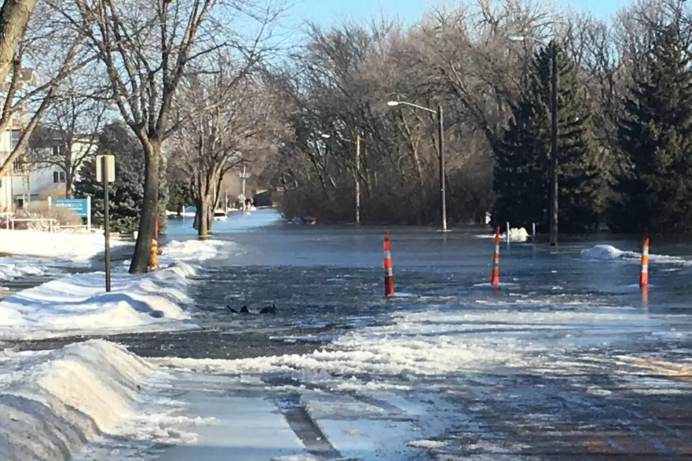 Cars Frozen in Flooding on Oxbow Avenue