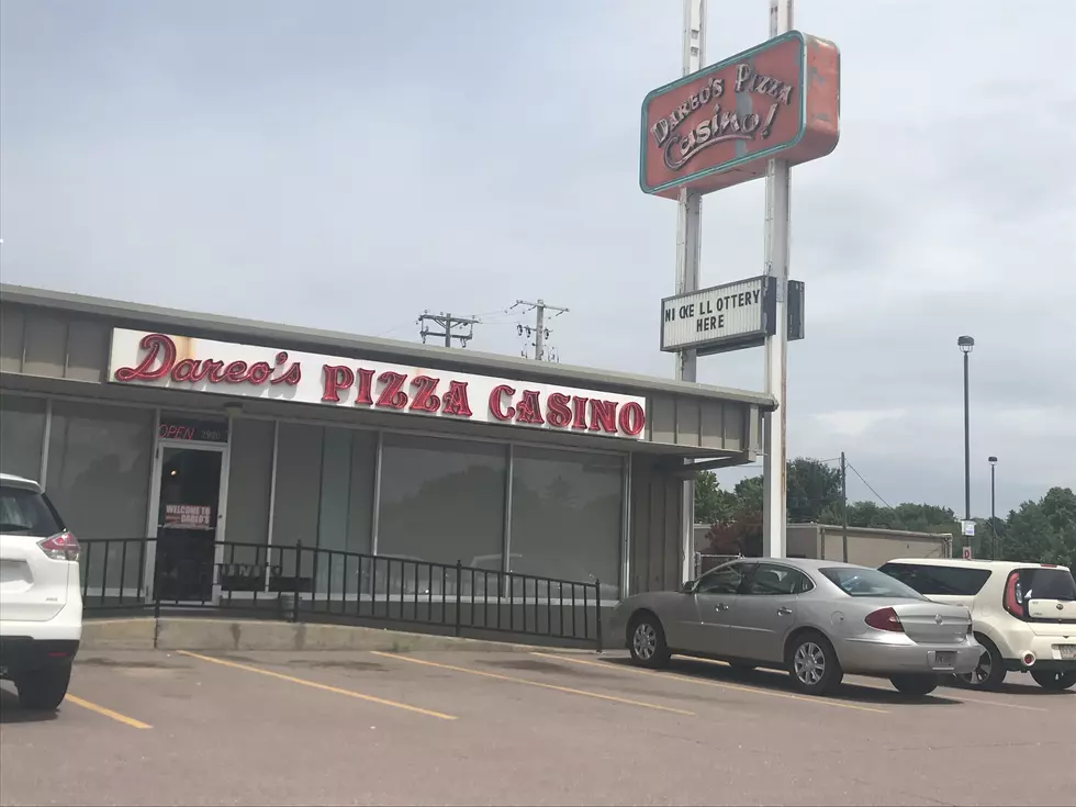 My First Time At Dareo&#8217;s Pizza and Casino