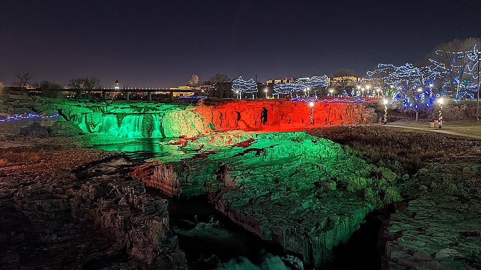 The 2021 Winter Wonderland at Falls Park Is Here