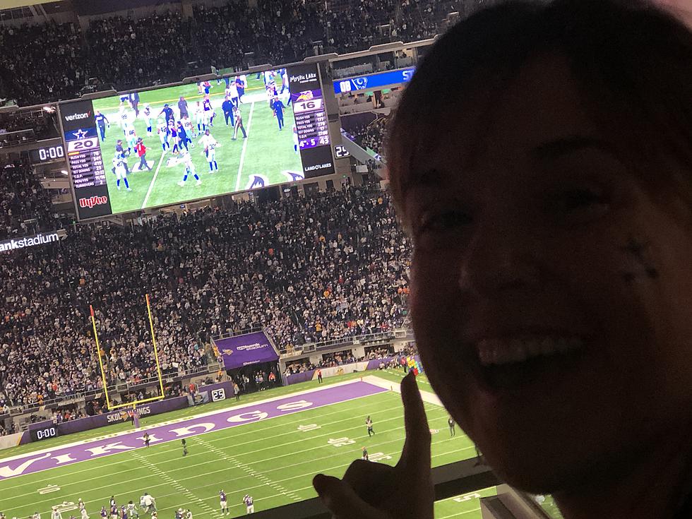 Tasha&#8217;s First NFL Game: Dallas Cowboys at Minnesota Vikings