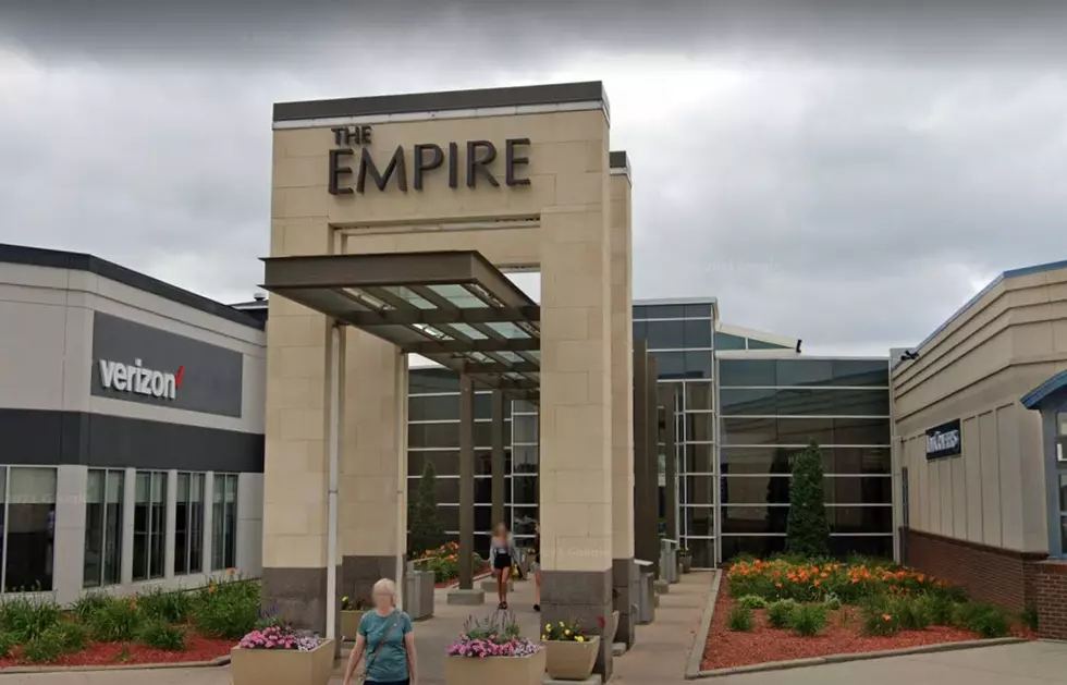 Empire Mall in Sioux Falls to Lose Clothing Store