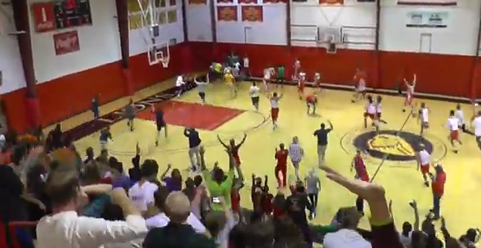 Kid Who Never Played Basketball Stuns Crowd With Sweet Shots – And Wins $10,000