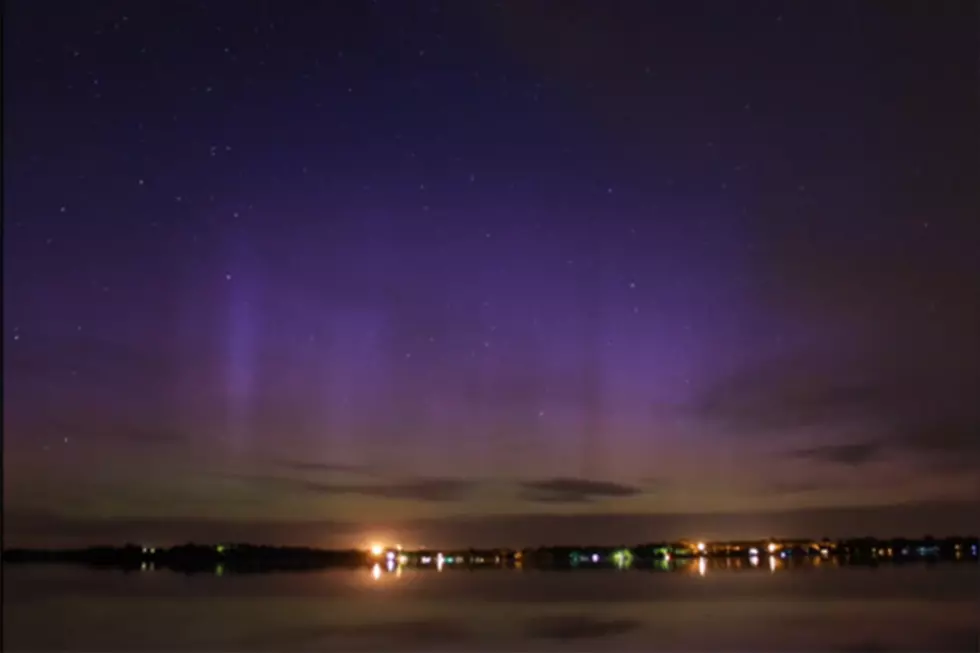 Photographer Films Rare Northern Lights Over Chester, South Dakota