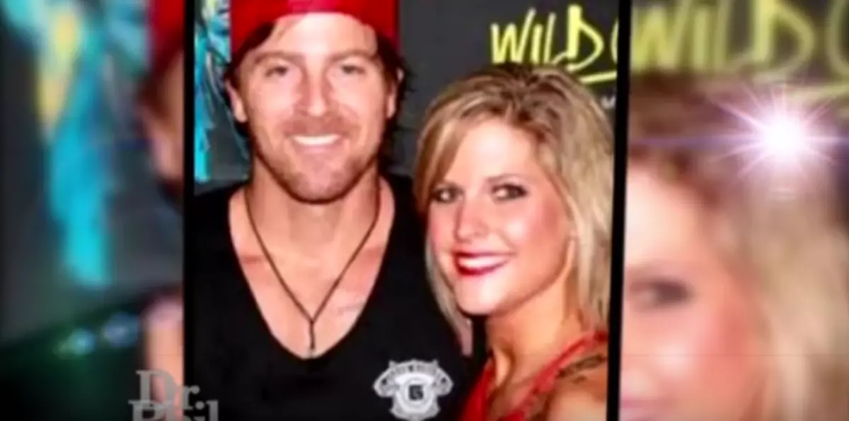Superfan Divorces Husband with Plans to Marry Kip Moore(03)