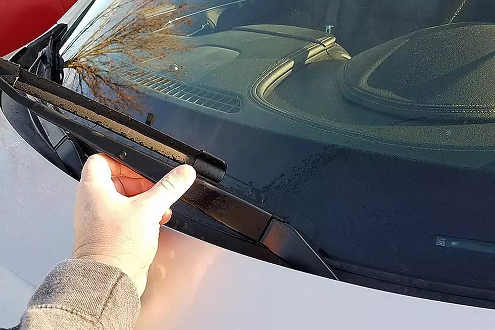 When It Comes to Changing Windshield Wipers, I Go to the Professionals