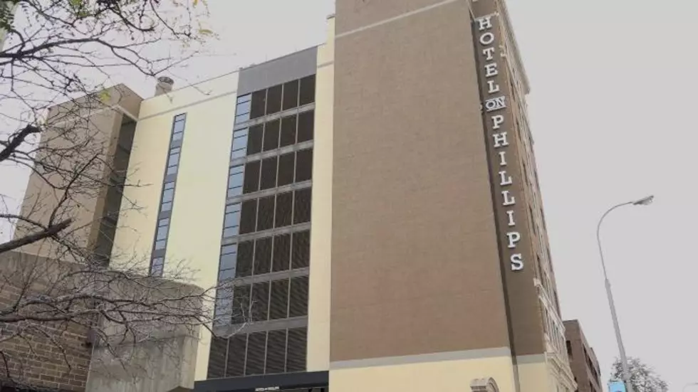 Historic Sioux Falls Bank Rebooted Into Chic ‘Hotel On Phillips’