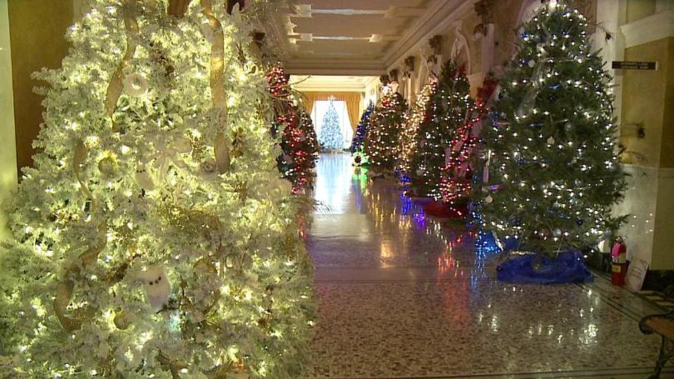Christmas at the Capitol Decorating Begins This Week