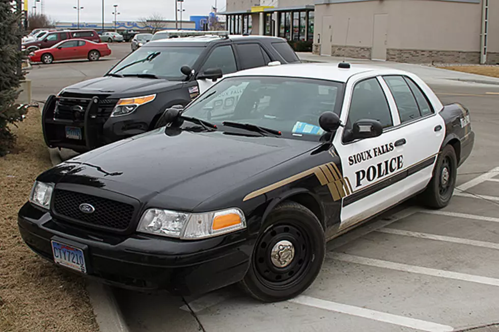 Sioux Falls Man Crashes Car, Claims He Was Carjacked