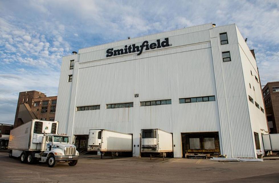 CDC In Sioux Falls, Assessing Smithfield Foods COVID-19 Outbreak