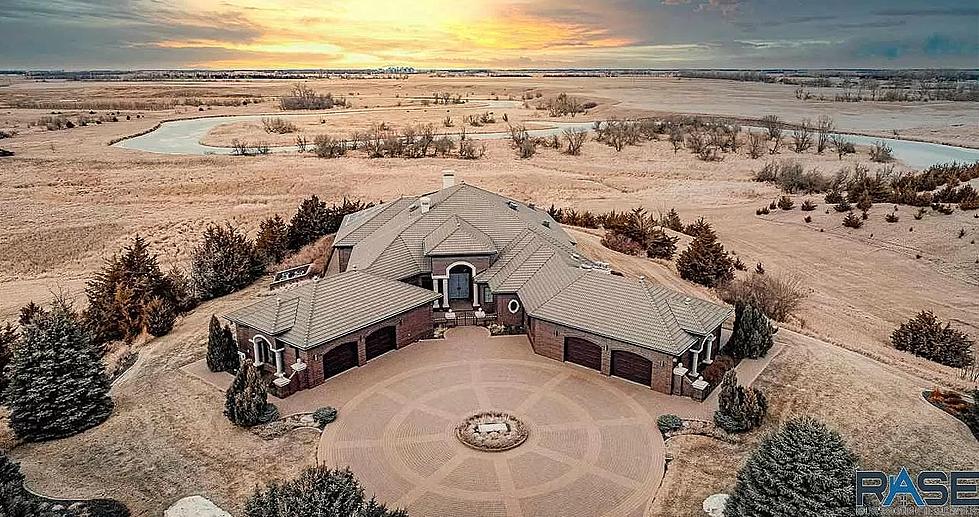 This Home For Sale In Mitchell Features A Retractable Roof