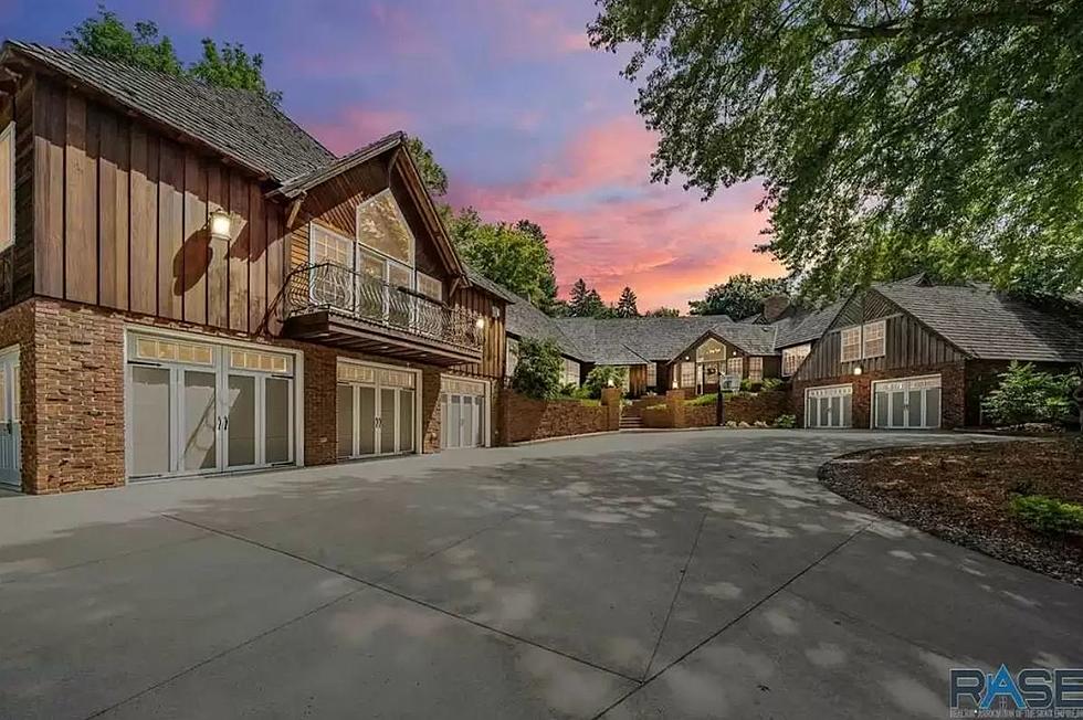 Check Out The Rustic Family Room In This Huge Sioux Falls Home