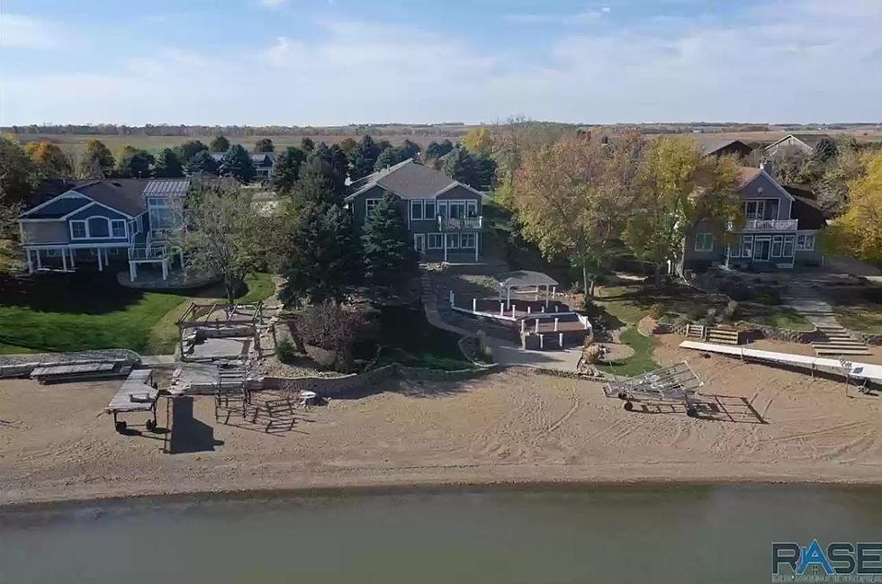 Who Says There Aren&#8217;t Any &#8216;Beachfront&#8217; Homes In South Dakota?