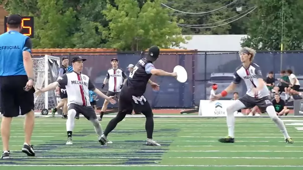 WATCH: Amazing Buzzer Beating Frisbee Touchdown In Minnesota