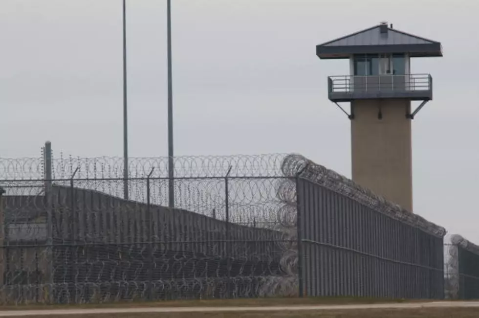 South Dakota Inmate Charged After Locking up Jailer