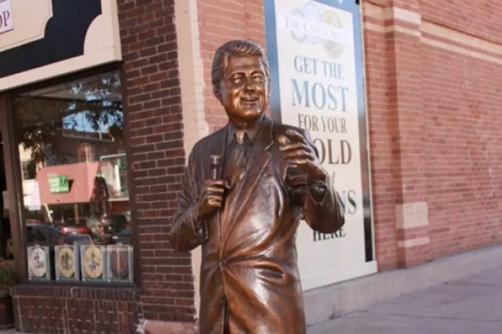 Foundry to Repair Toppled Rapid City Bill Clinton Statue