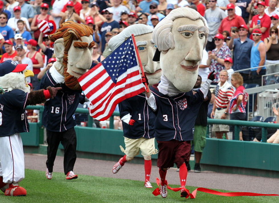 Nationals' presidential mascots pay visit to Mount Rushmore