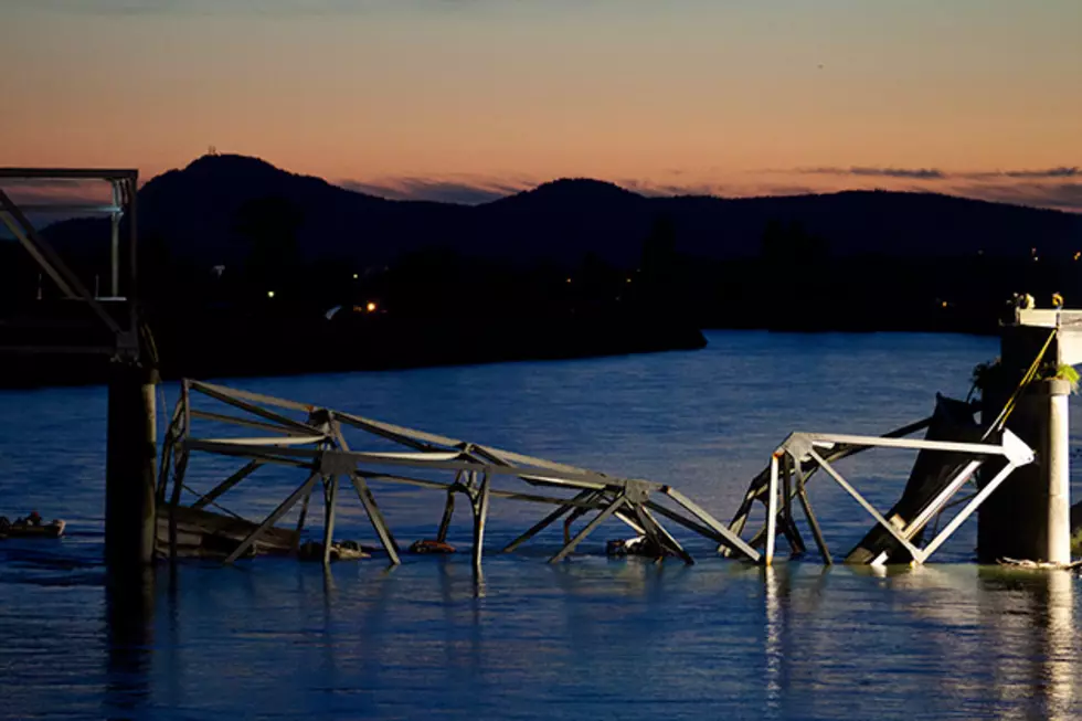 Washington State Bridge Collapse Caused by Truck Hitting Span [PHOTOS]