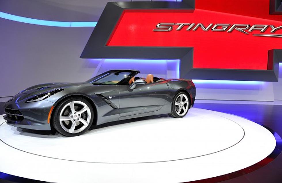 Corvette, Silverado Take Top Auto Show Awards