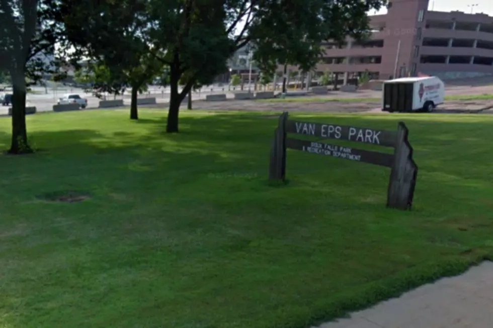 Two Stabbed in Van Eps Park in Sioux Falls Sunday