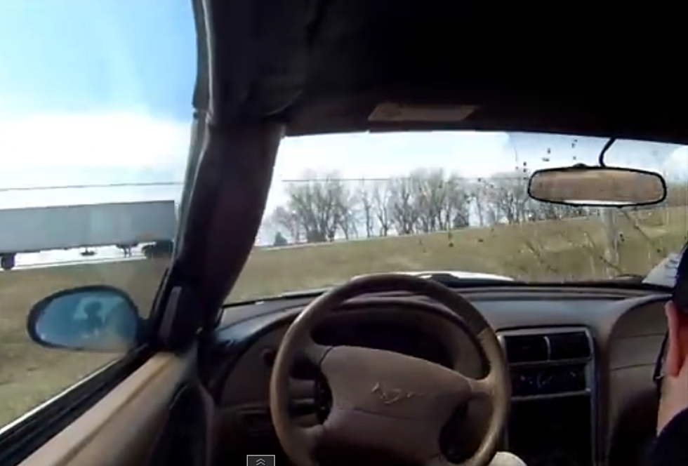 Man Passes out While Driving – Dash Cam Catches It All