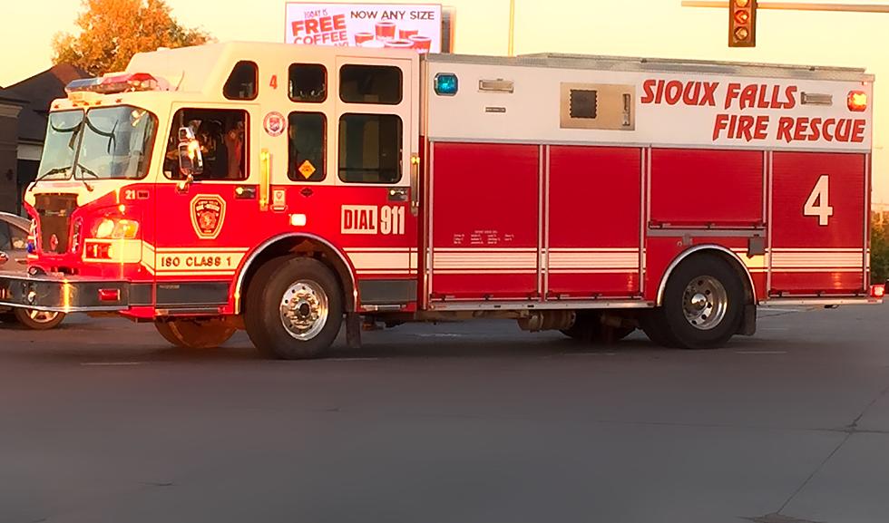 Two Rescued from Second Story in Downtown Sioux Falls Fire