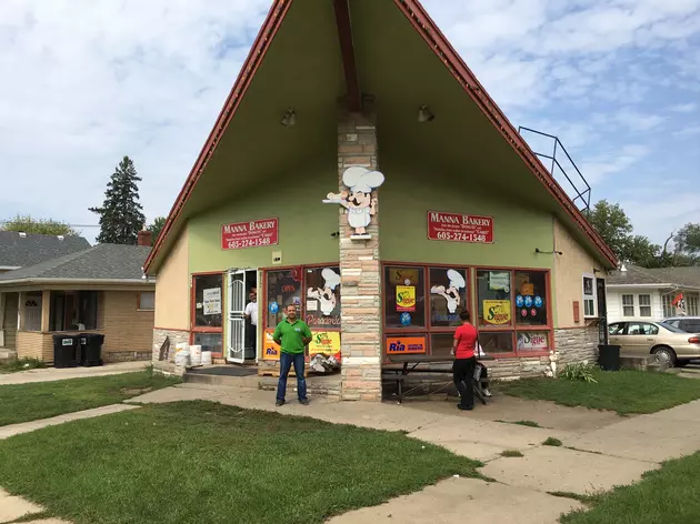 Diversity Sioux Falls: Manna Bakery