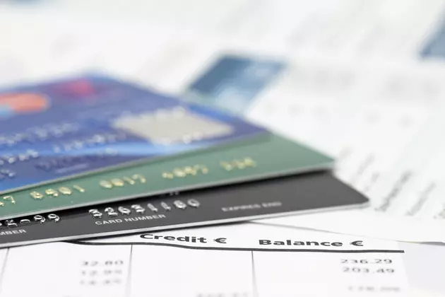 Are Store Credit Cards Really worth It?