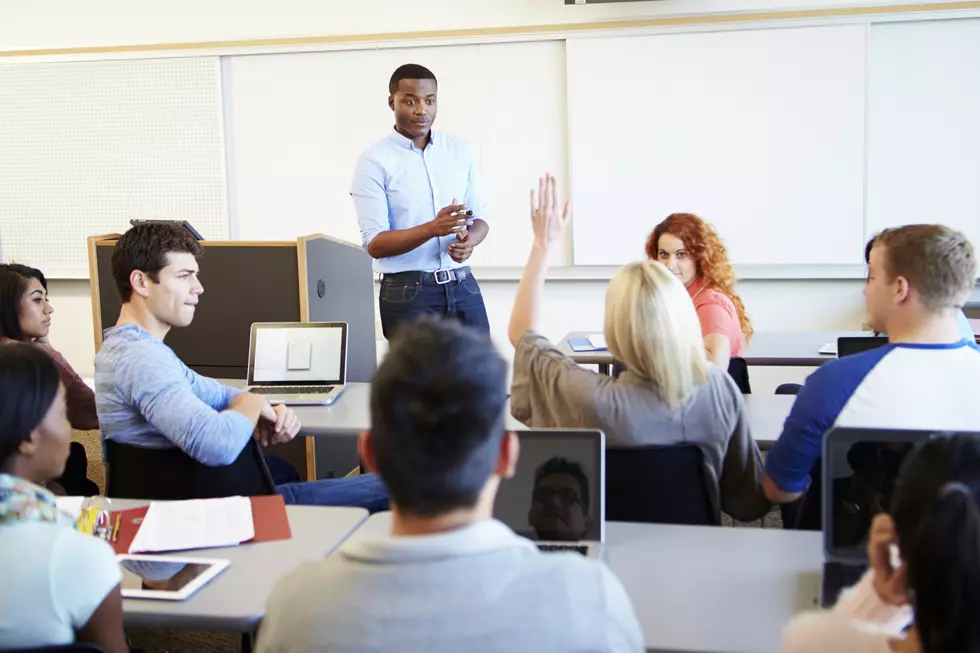 Teachers, Custodians Wanted for Sioux Falls School District