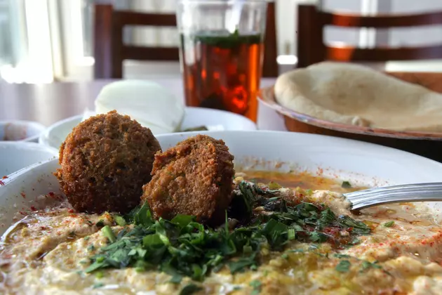 Knoxville, Tennessee Falafel Store Named Nicest Place in America